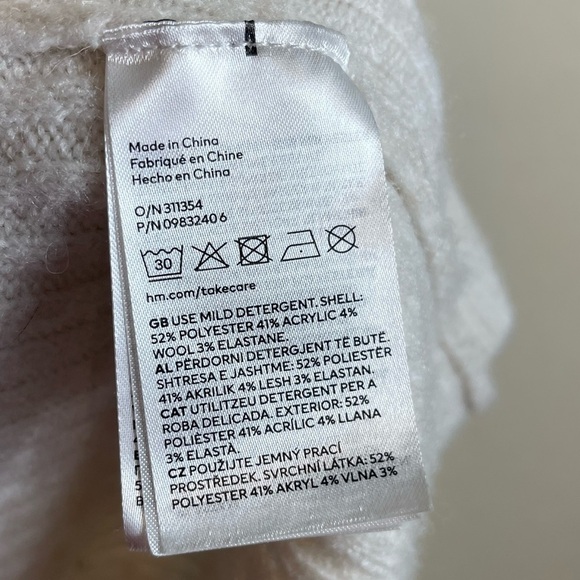 H&M Rib Knit Wool Sweater Size XXL Cream Beige - Picture 6 of 9